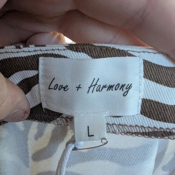 🤎 Love + Harmony Zebra Print Crop Tank - Size Large - Picture 2 of 7